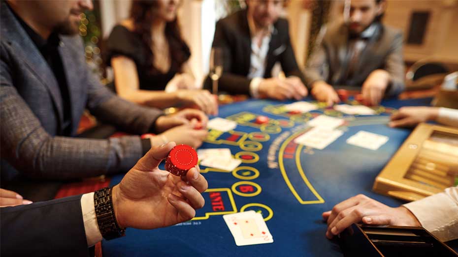 Why Players Love Poker Variants The Attraction Explained
